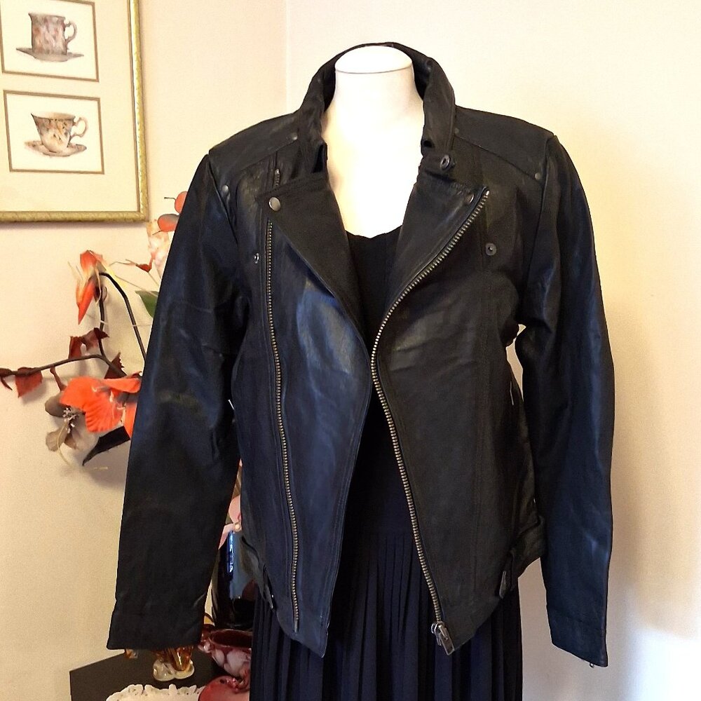 NWT Blend Women's Black Lined Genuine Leather Jacket Warm Outerwear Size L